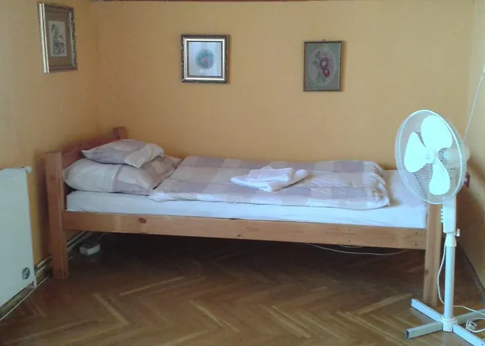 דירה Rossini Apartman מישקולץ